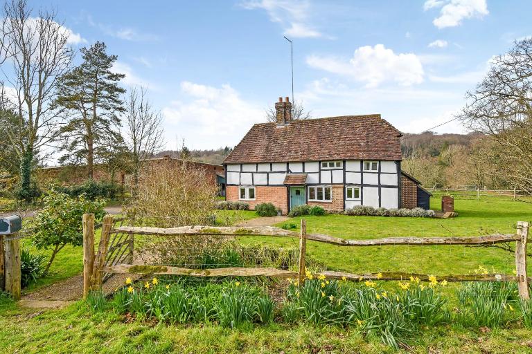 Bellflower Cottage, Ashdown Forest - B&B Horsted Keynes