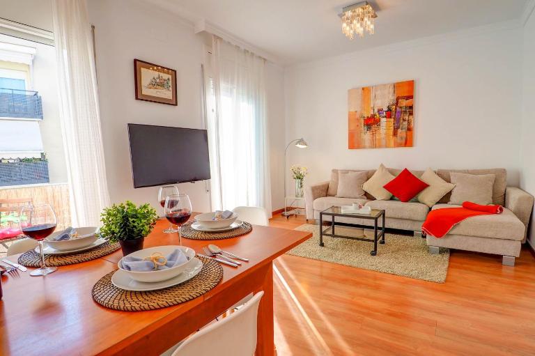 San Sebastian Apartment by Hello Homes Sitges - B&B Sitges