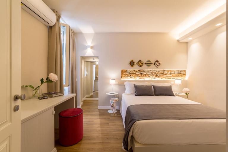 Atelier Altafronte - B&B Firenze