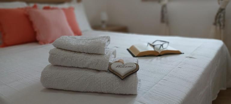 Holiday Home Sole e luna Wi-Fi free - B&B Villasimius