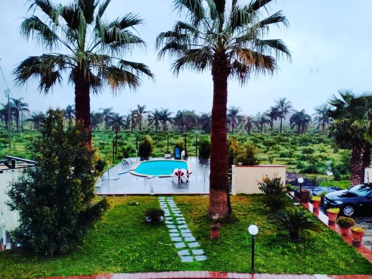 Villa Laura Apartment - B&B Giardini-Naxos