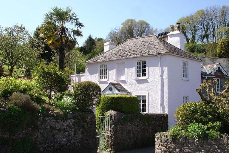 Thornwell Cottage - Heart of the village, amazing gardens, glorious views and brimming with character - Bed and Breakfast Dittisham