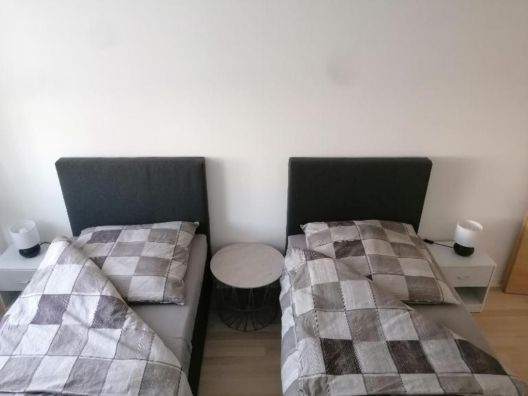 B&B - B&B Neumünster