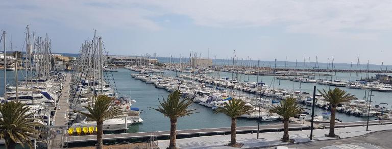 Vue exceptionelle ! MER-PORT-esplanade Oniria ! - Bed and Breakfast Canet-en-Roussillon