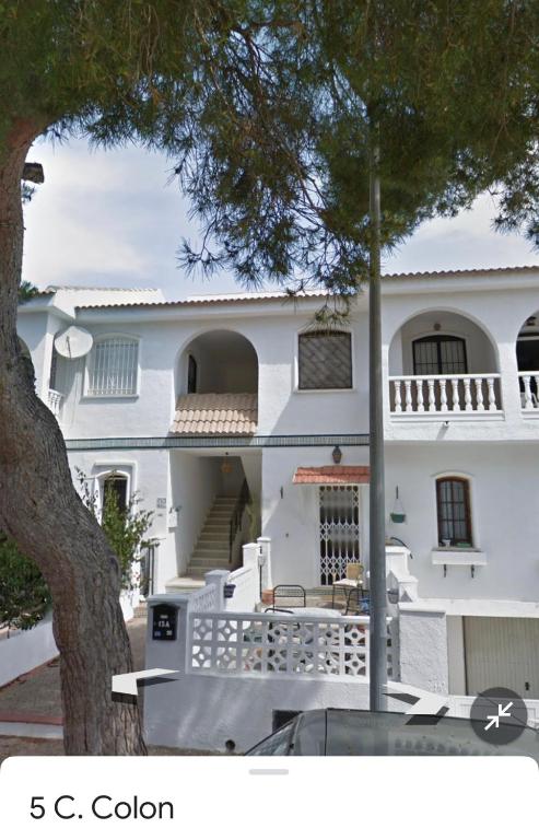 Orihuela Costa 2-bedroom 1-bath renovated vacation rental on La Zenia Beach - B&B Orihuela