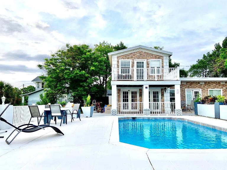 2 Bedroom Apartment - B&B Auburndale