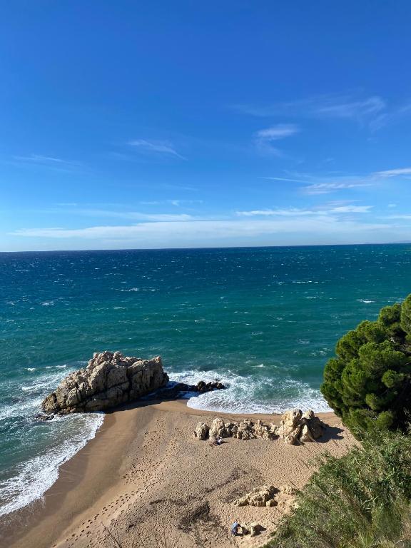 RCE Apartments Calella, brand new next to the beach. - B&B Calella