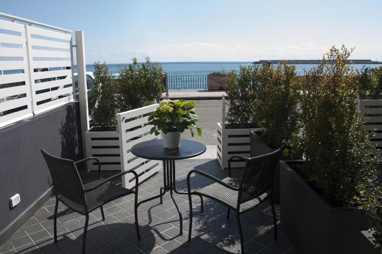 AG Luxury Rooms - Bed and Breakfast Giardini-Naxos