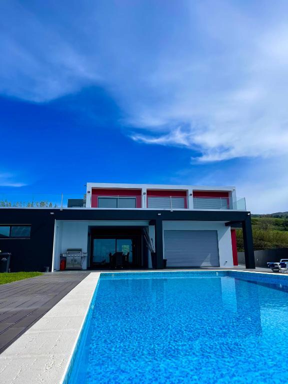 Vivenda Luxuosa - B&B Feteiras