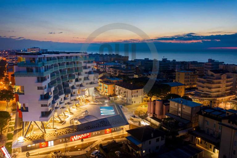 Podium - QUI VENDE Immobiliare - per solo Famiglie - Chambres d'hôtes Lido di Jesolo