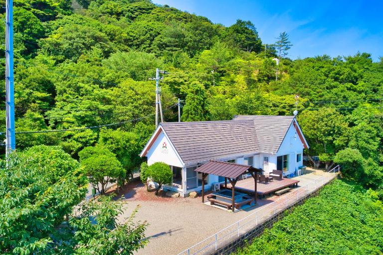 椿ハウス 海の見えるサウナ付き貸切別荘 - B&B Anan