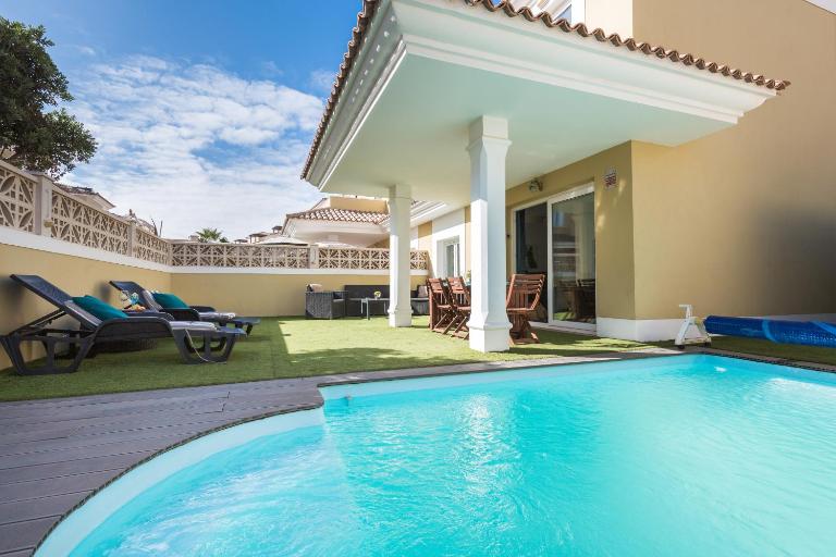 Home2Book Villa Fiona Private Pool & Wifi - B&B Corralejo