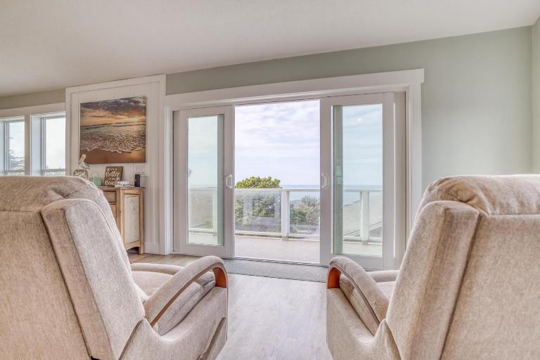 Coastal Haven - B&B Lincoln City