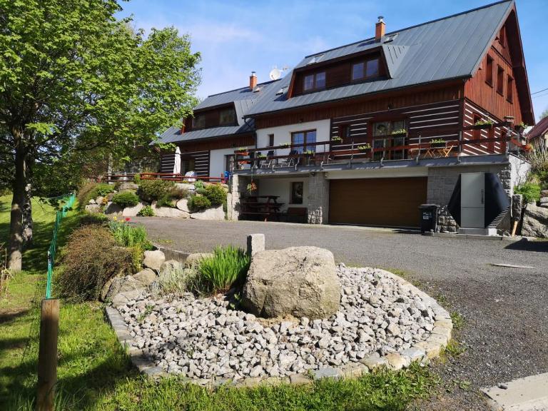 Ubytování Kuncovi - B&B Bedřichov