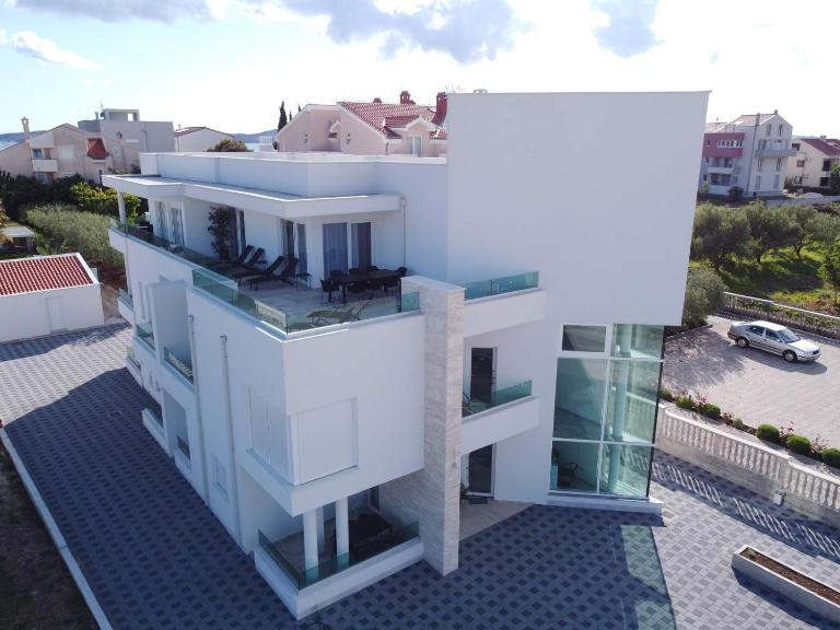 Luxury Villa Jasna 2 - B&B Bibinje