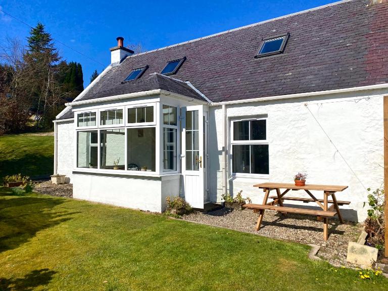 Wee Silverburn - B&B Whiting Bay