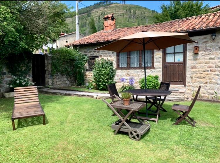 La Casita de Cuestallano - Bed and Breakfast Renedo