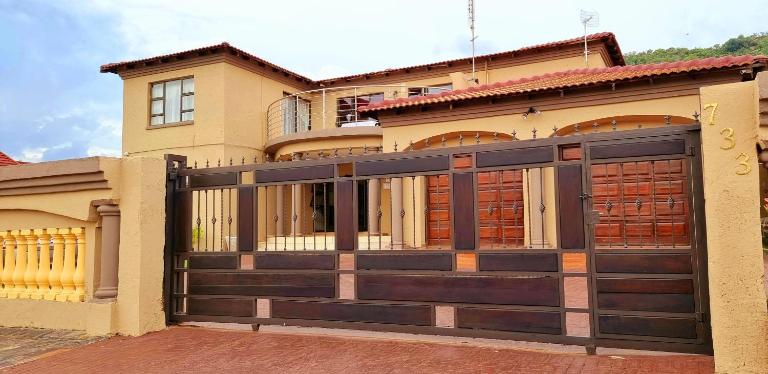 Asda guesthouse - Bed and Breakfast Mogwase