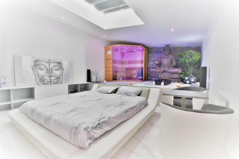 Jacuzzi Romantique 15 min Etretat 2 - B&B Fécamp
