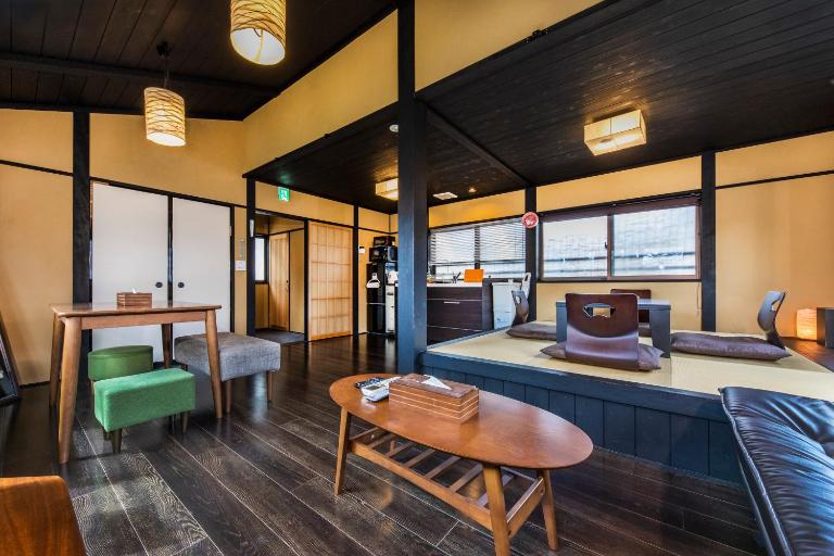 Tofukuji Sakura & Tsuki - B&B Kyoto