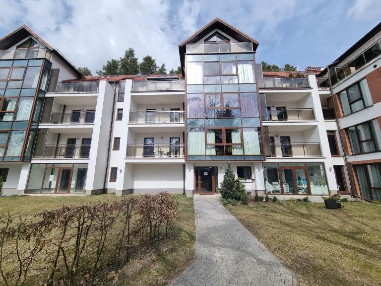 Apartament Perła A20 nad jeziorem Pluszne - Ferienwohnung Hohenstein