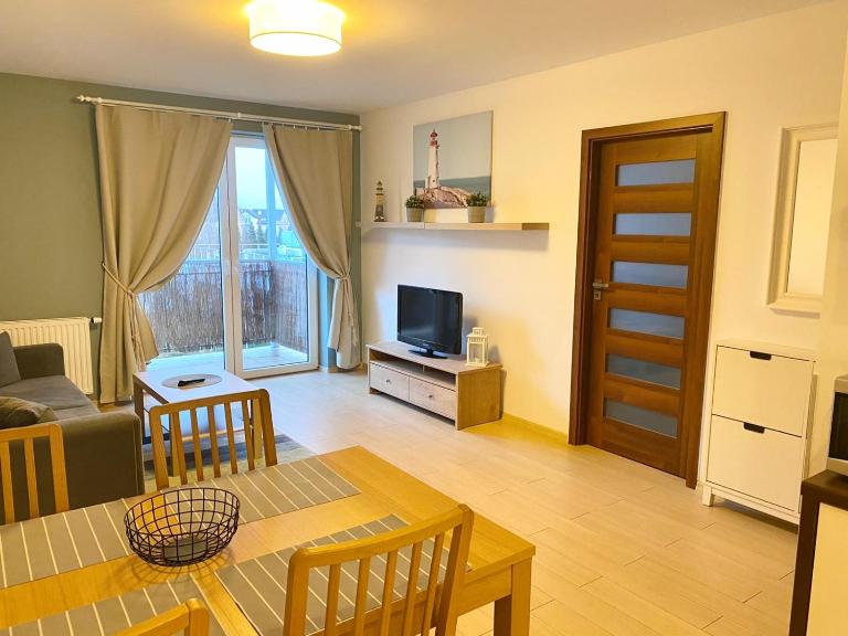 Apartament Bałtycki - Ferienwohnung Rügenwalde