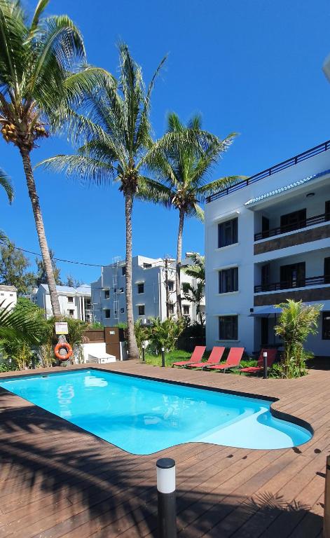 Les Cerisiers - Exclusive Beach Residence - 3 Bedroom Modern Apartment, Flic en Flac - B&B Flic en Flac