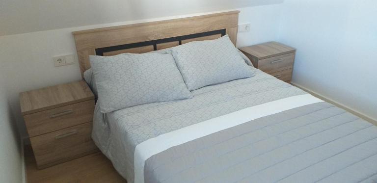 APARTAMeNTOS DON MANUEL A - B&B Cee