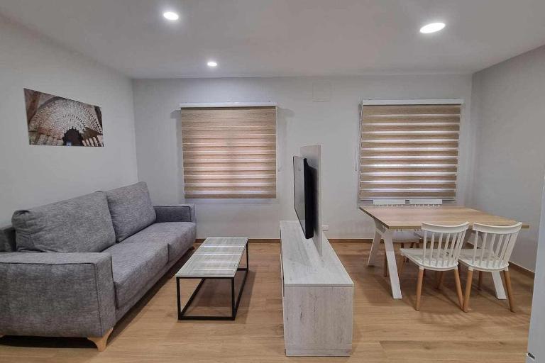 LAS TRES PUERTAS - B&B Zamora