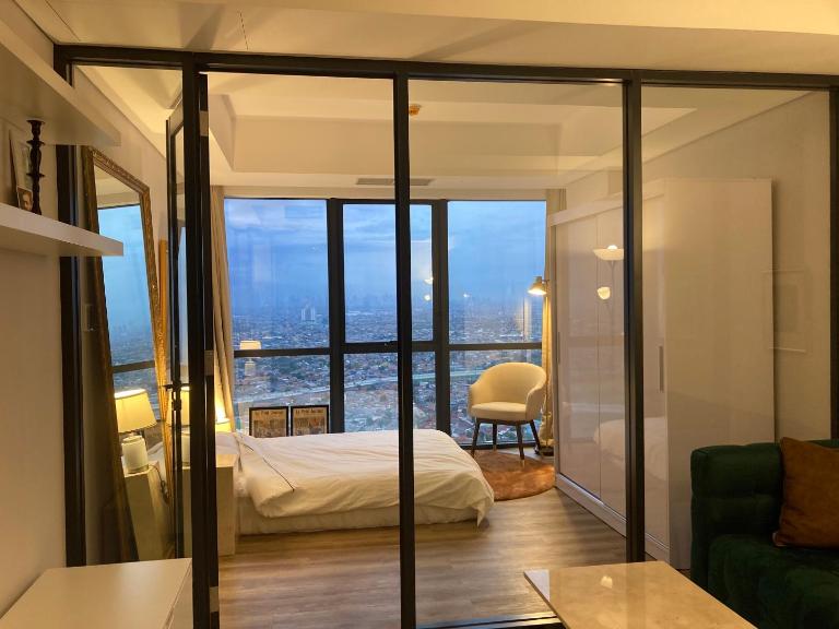 Parisian style apartment at The Smith Alam Sutera - Ferienwohnung Tangerang