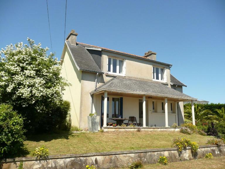 Holiday Home in Camaret near Sandy Beaches - Bed and Breakfast Camaret-sur-Mer