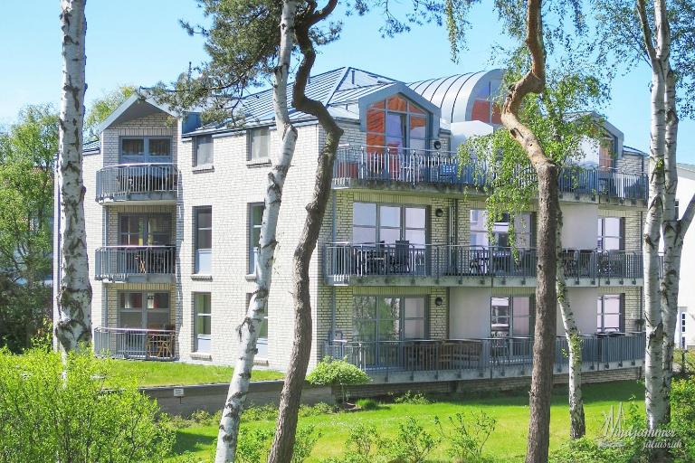 FeWo direkt am Strand, Balkon mit Meerblick - Dünenresidenz FeWo Windjammer - B&B Juliusruh