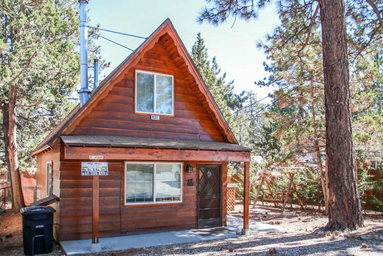 Palms To Pines-1877 by Big Bear Vacations - Ferienwohnung Sugarloaf