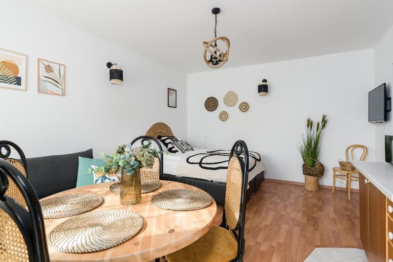 Sleepway Apartments -Boho Chic - Chambres d'hôtes Poznan