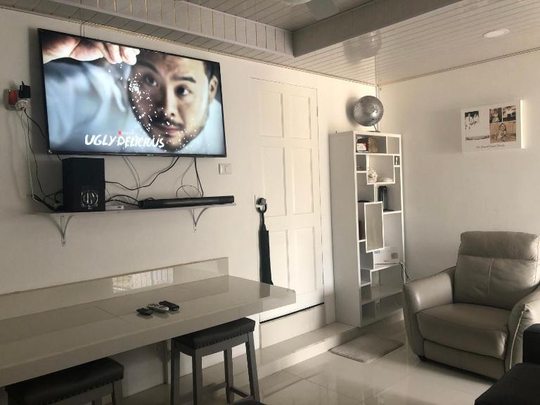 JEANOEL Chateau Cozy 2beds 1bath apartment - B&B San Fernando