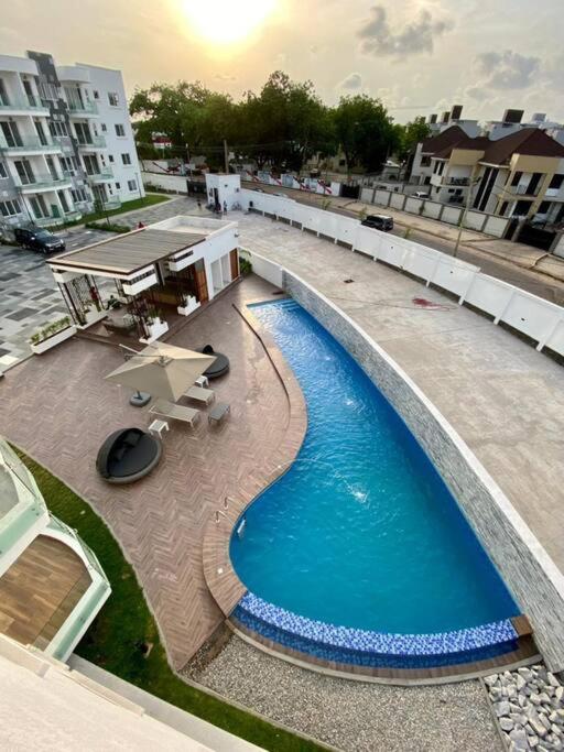 Henrietta's Residence Two Bedroom Apartment - B&B Accra
