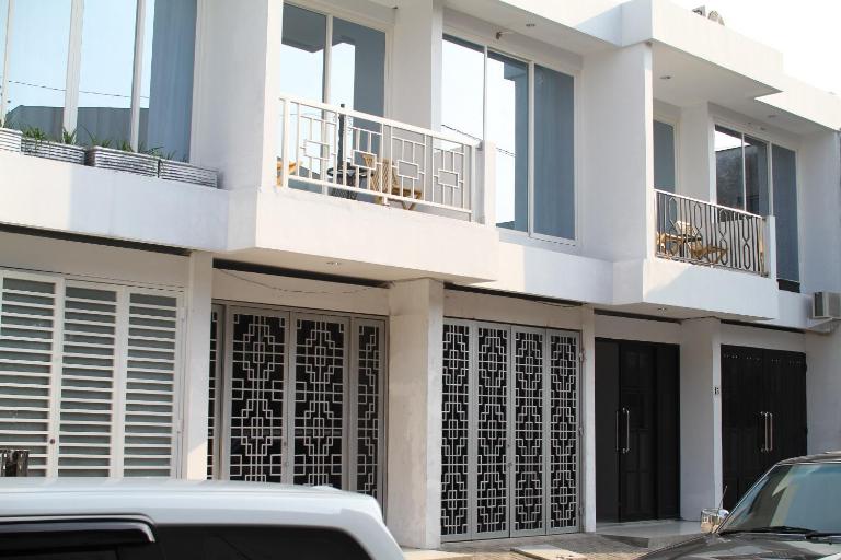 Just Inn - Ferienwohnung Semarang