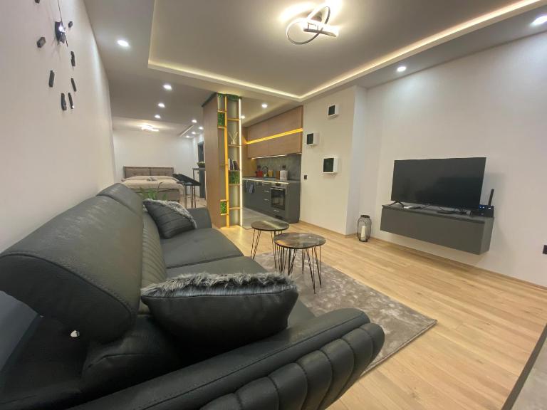 DV13 Luxury Suite Sofia Center - B&B Sofia