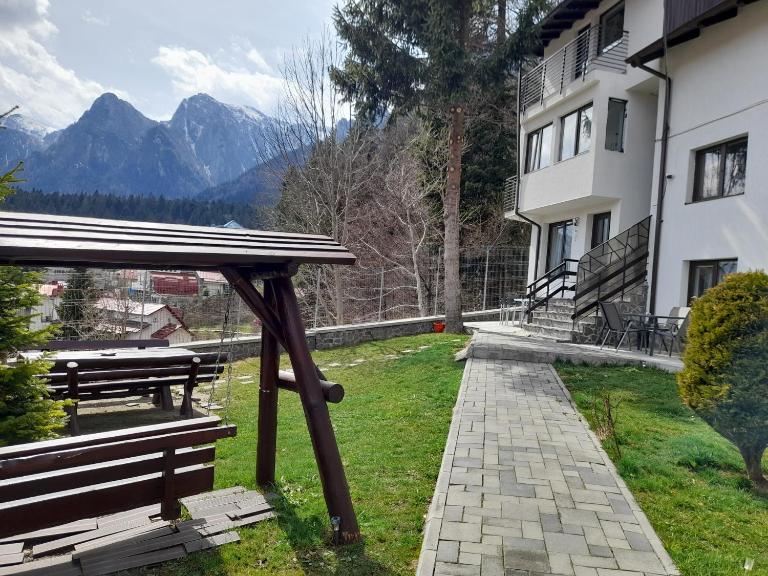 Casa Morarului - B&B Buşteni
