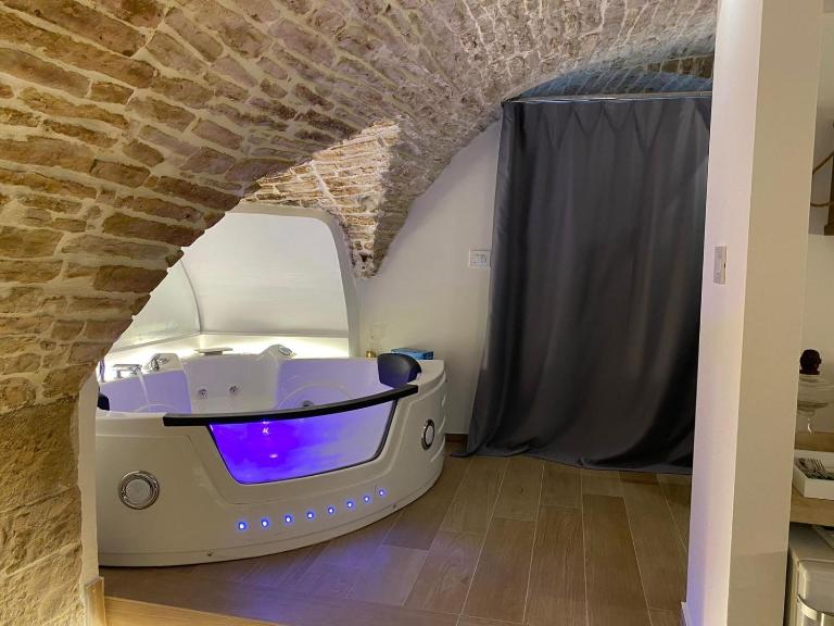 Suite Spa of Dreams - Ferienwohnung Bitonto