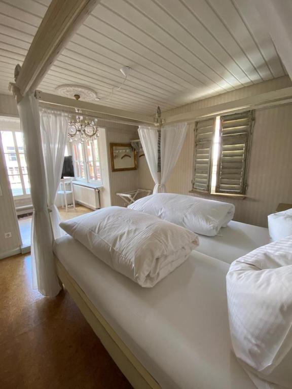 Cafe einzigARTig - B&B Rothenburg ob der Tauber