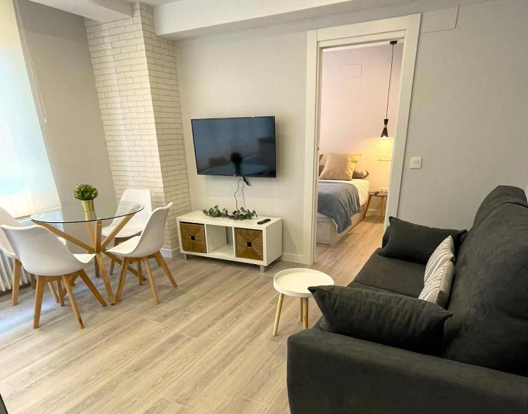 Apartamentos Aranda - La Cepa I - II - B&B Aranda de Duero