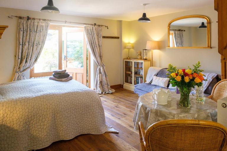 Quavers Rest - quintessential little home & hot tub available ! - Ferienwohnung Rushford