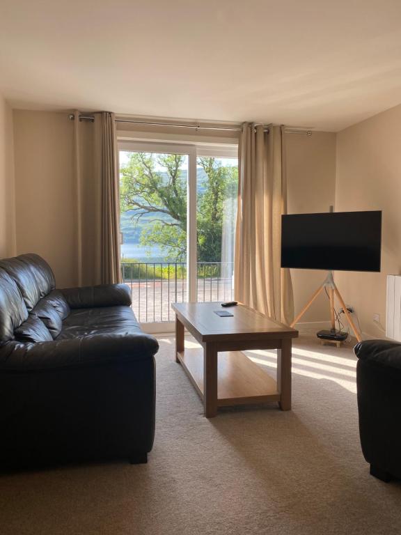 Conaglen, one bedroom apartment with stunning views. - Bed and Breakfast Fort William