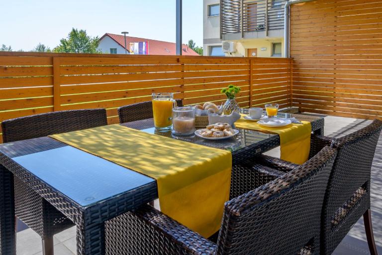 Family apartment Moravske Toplice - B&B Moravske Toplice