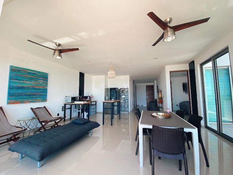 Angelina 28 Beachfront and Family Apartments - Modern and Relaxing Long Stays - 20 min from Cancun Airport - Ferienwohnung Puerto Morelos