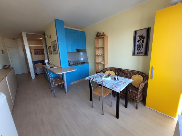 Cam 2 Sea View Apartment - B&B Lignano Sabbiadoro