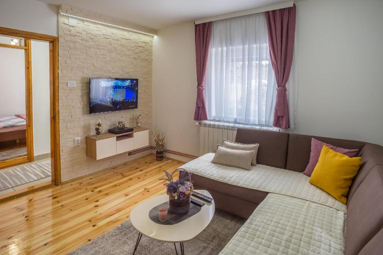 Vojinovic Apartman - B&B Zabljak
