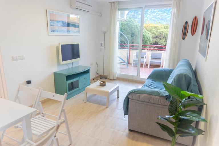 Serene in Caños: Terrace, Pool & Beach - B&B Los Caños
