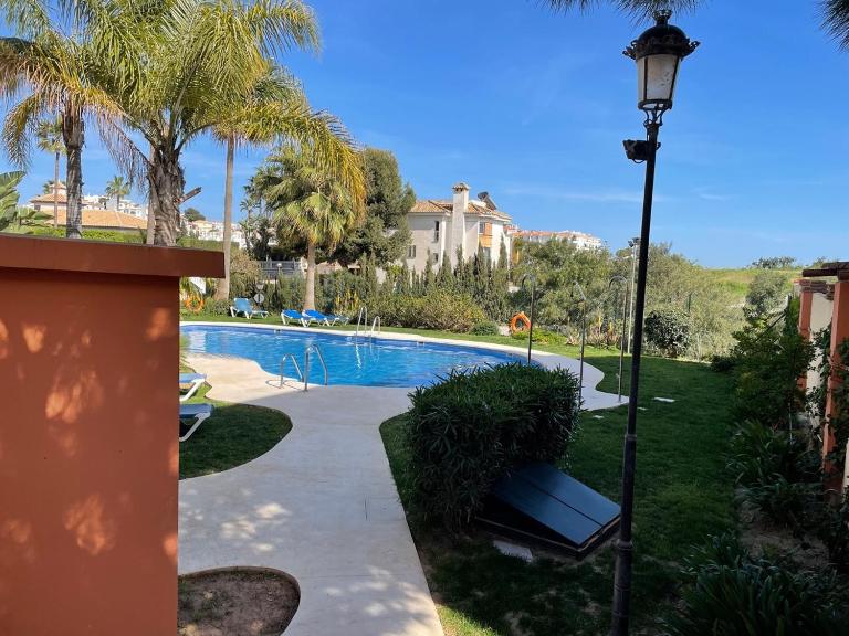 Apartamento familiar Paraiso en Riviera del Sol Mijas - Chambres d'hôtes Mijas Costa